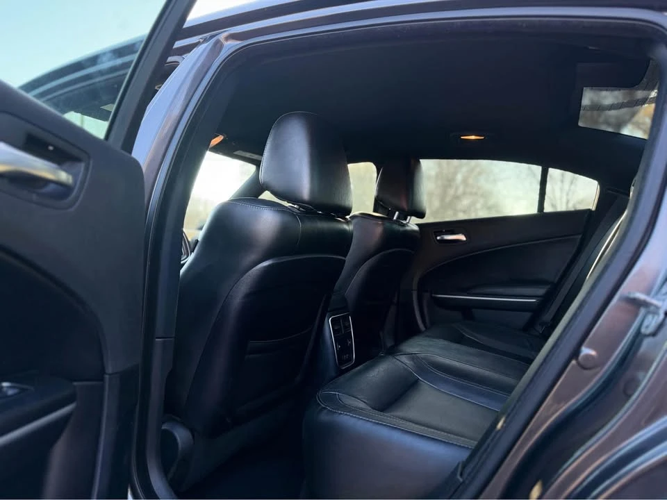 2020 Dodge Charger 7th Gen - Image 10 of 13