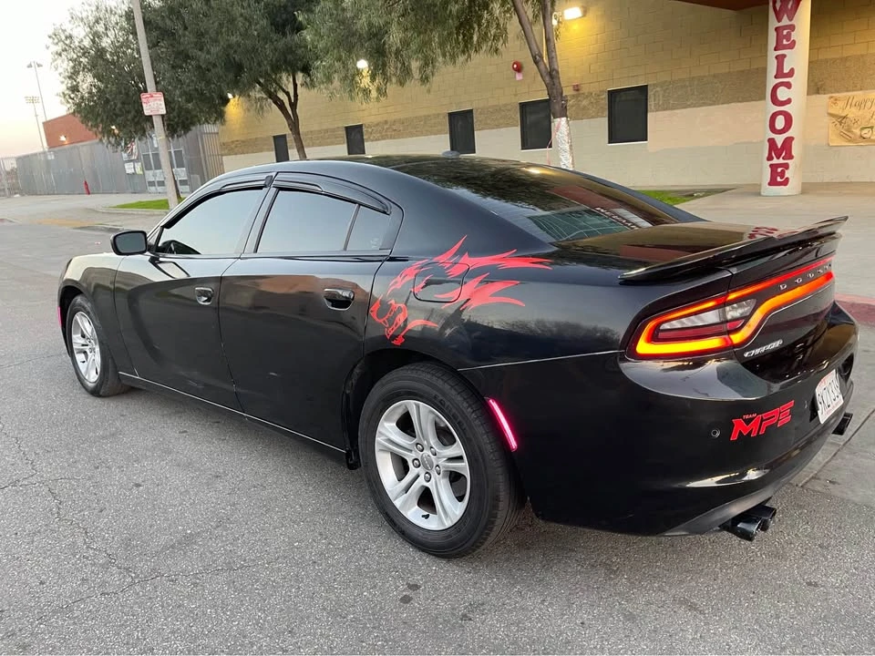2020 Dodge Charger 7th Gen - Image 5 of 14