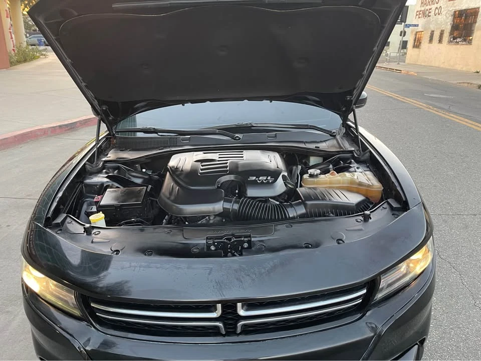 2020 Dodge Charger 7th Gen - Image 9 of 14