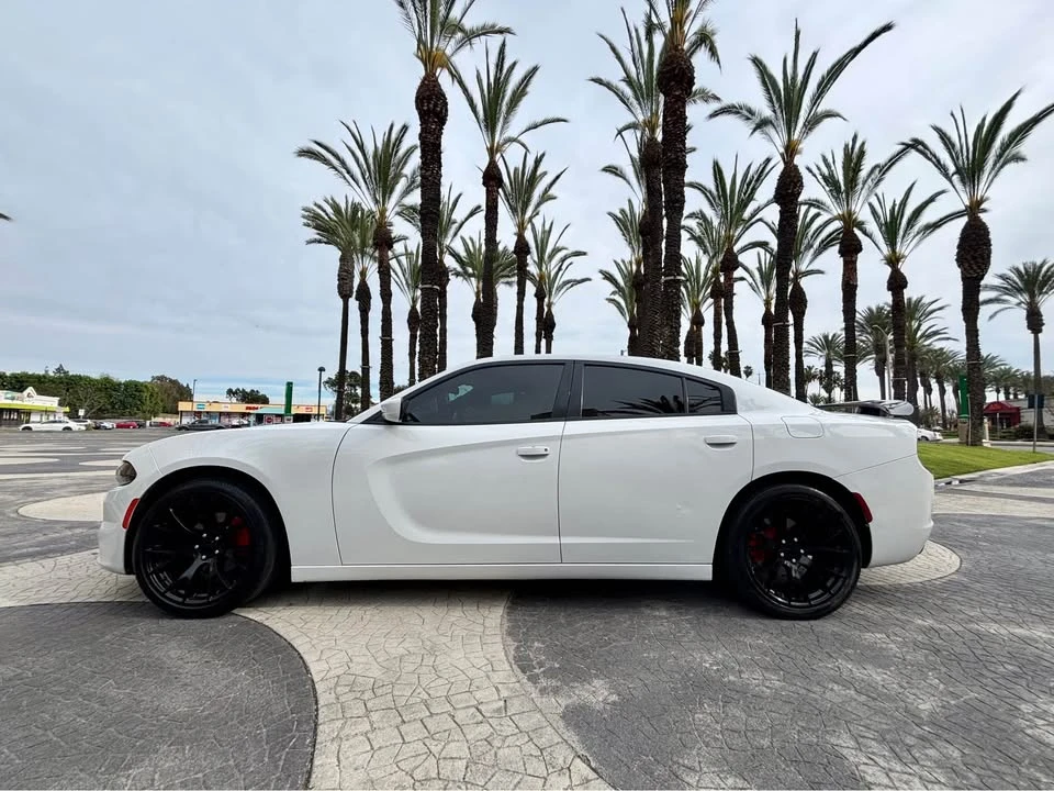 2020 Dodge Charger 7th Gen - Image 4 of 10