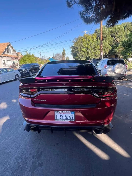2020 Dodge Charger 7th Gen - Image 7 of 17