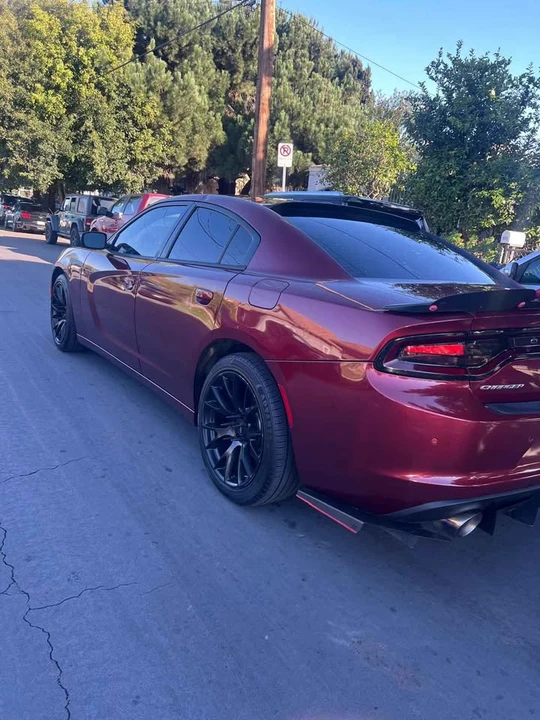 2020 Dodge Charger 7th Gen - Image 10 of 17