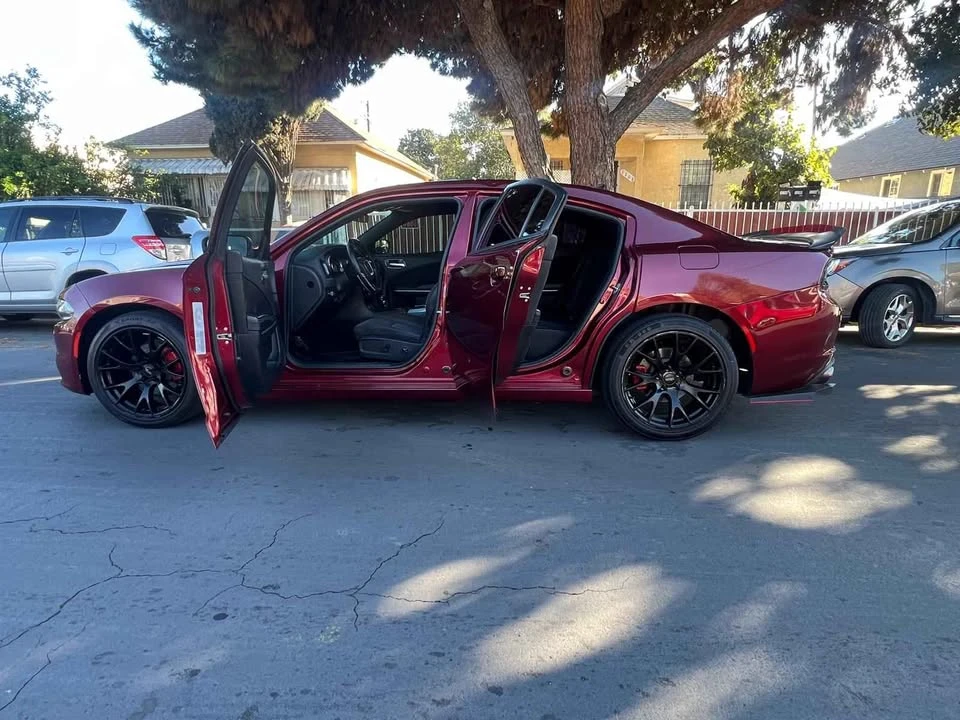 2020 Dodge Charger 7th Gen - Image 3 of 17