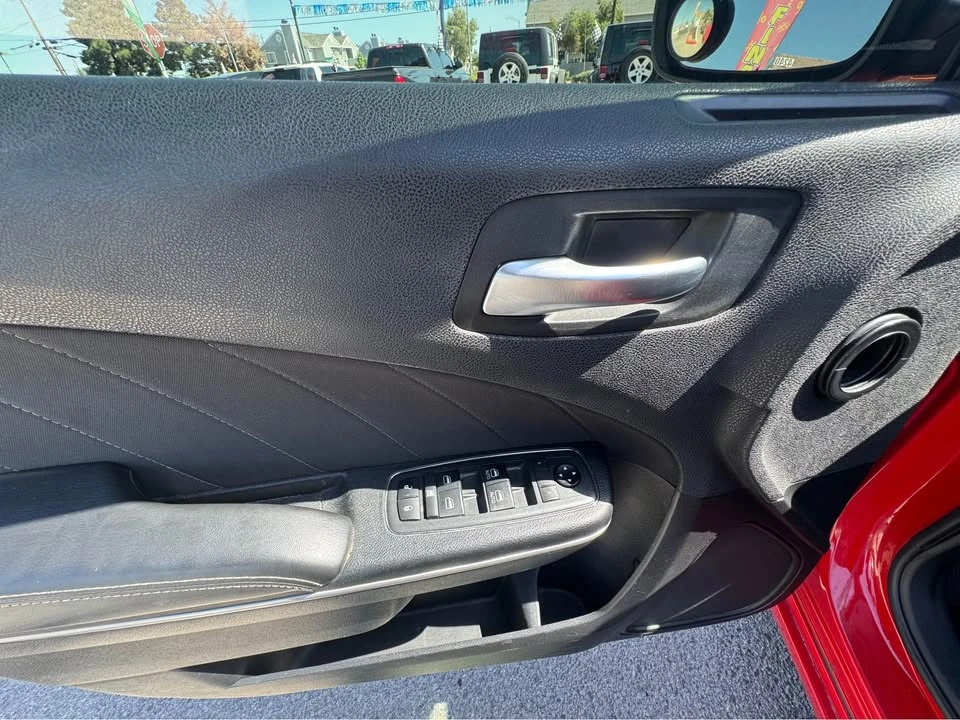 2020 Dodge Charger 7th Gen - Image 9 of 17