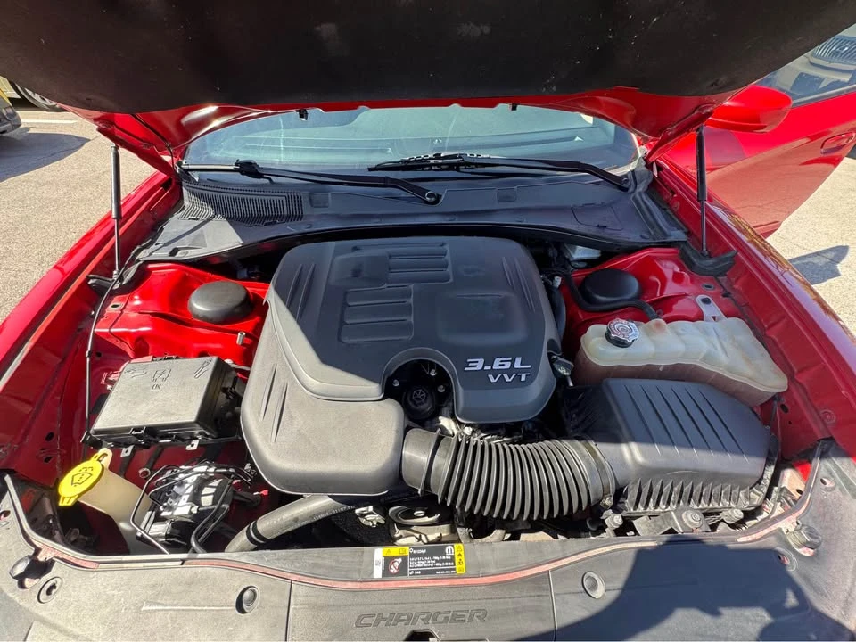 2020 Dodge Charger 7th Gen - Image 14 of 17