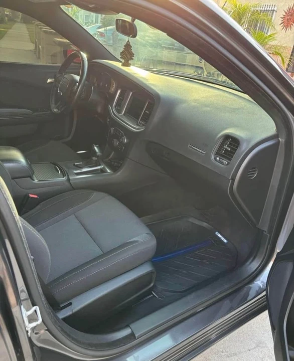 2020 Dodge Charger 7th Gen - Image 4 of 8