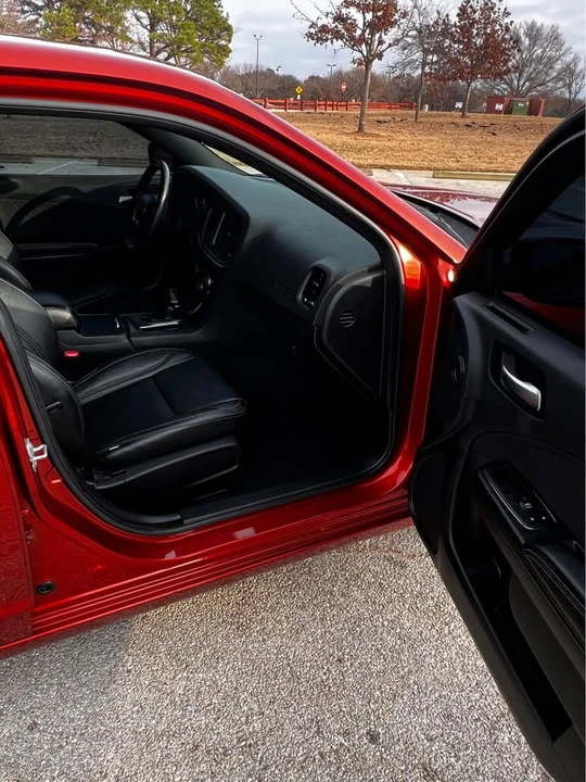 2020 Dodge Charger 7th Gen - Image 9 of 19