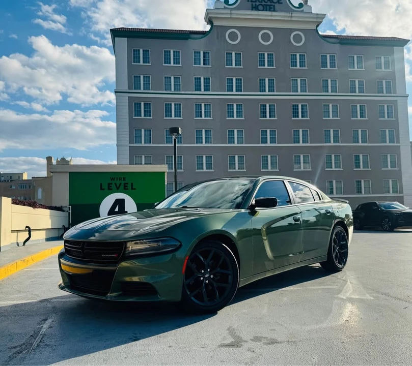 2020 Dodge Charger 7th Gen - Image 8 of 15