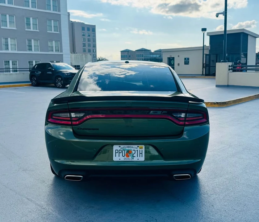 2020 Dodge Charger 7th Gen - Image 5 of 15
