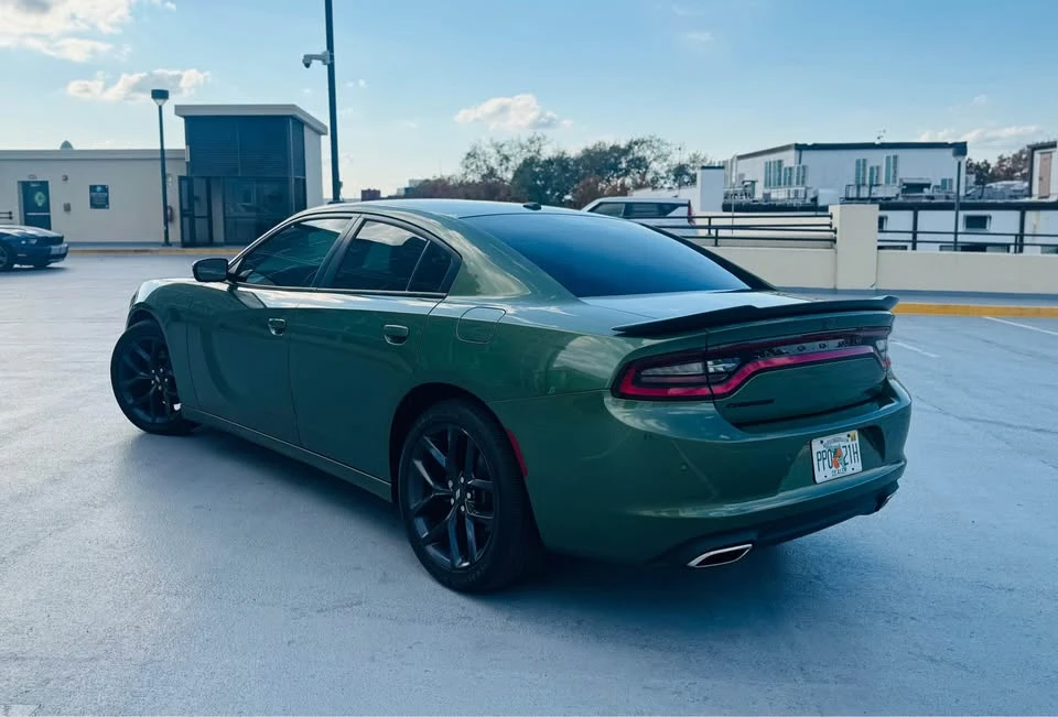 2020 Dodge Charger 7th Gen - Image 9 of 15