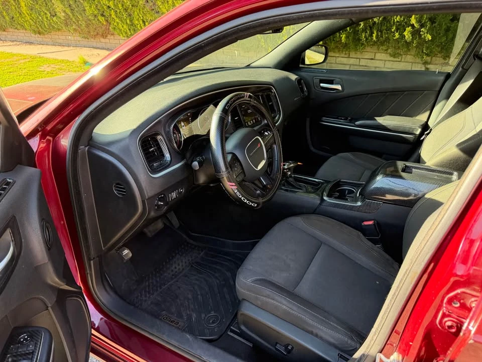 2020 Dodge Charger 7th Gen - Image 6 of 8