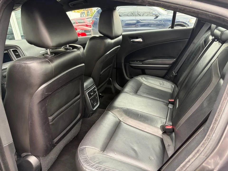 2020 Dodge Charger 7th Gen - Image 9 of 16