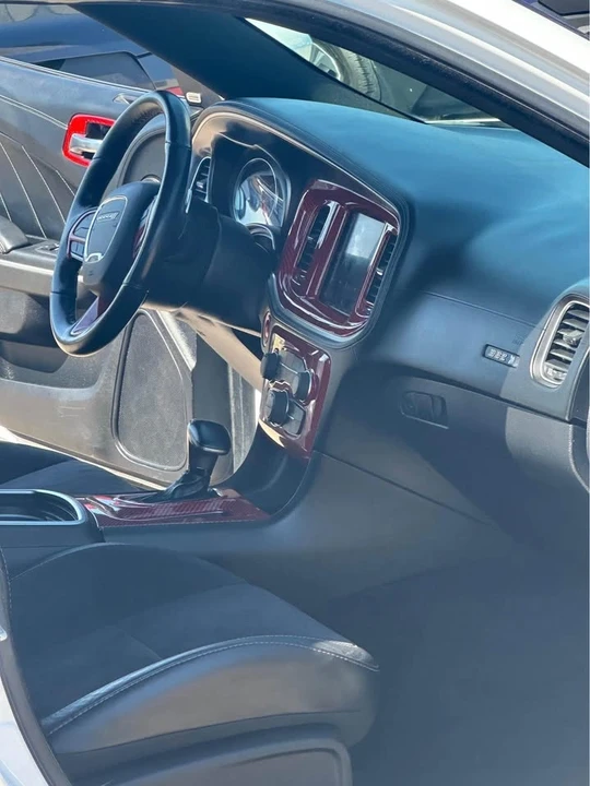 2020 Dodge Charger 7th Gen - Image 9 of 10