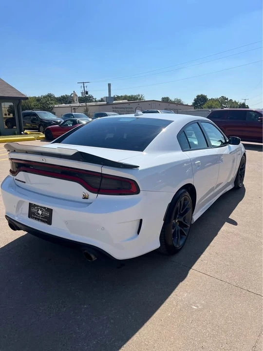 2020 Dodge Charger 7th Gen - Image 4 of 10