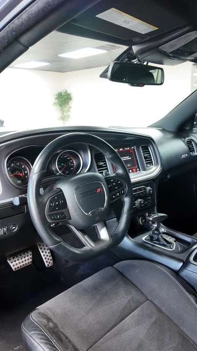 2020 Dodge Charger 8th Gen - Image 12 of 18
