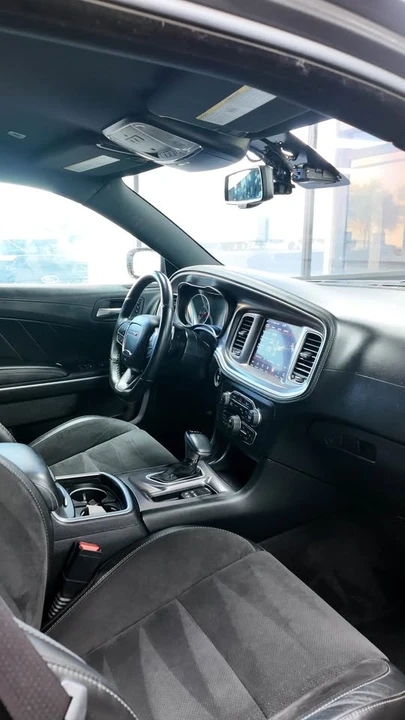 2020 Dodge Charger 8th Gen - Image 17 of 18