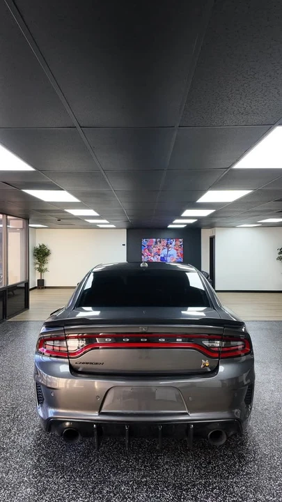 2020 Dodge Charger 8th Gen - Image 9 of 18