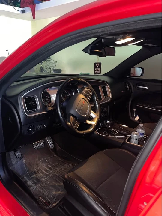 2020 Dodge Charger 8th Gen - Image 2 of 3