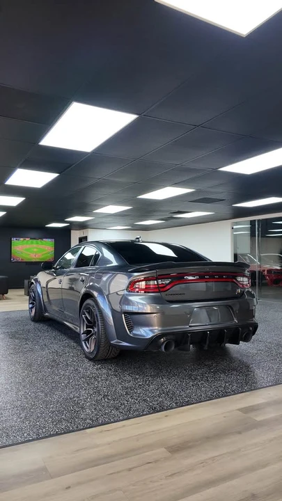 2020 Dodge Charger 8th Gen - Image 10 of 18