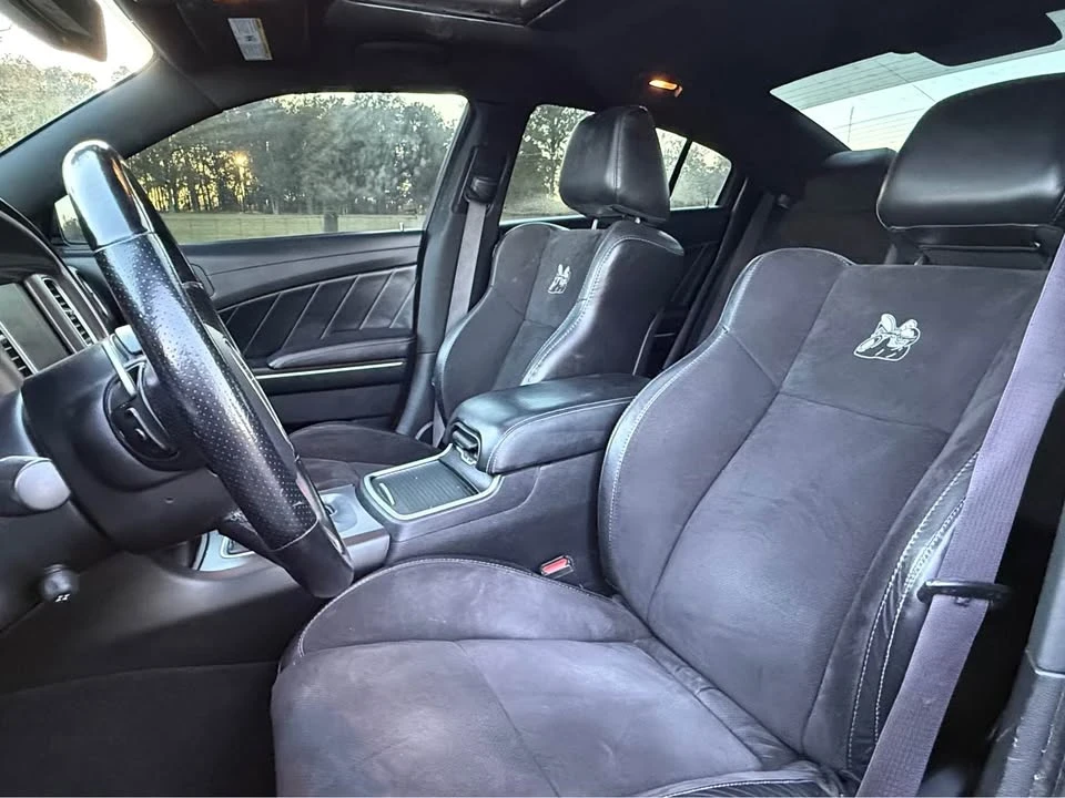 2020 Dodge Charger 8th Gen - Image 8 of 14