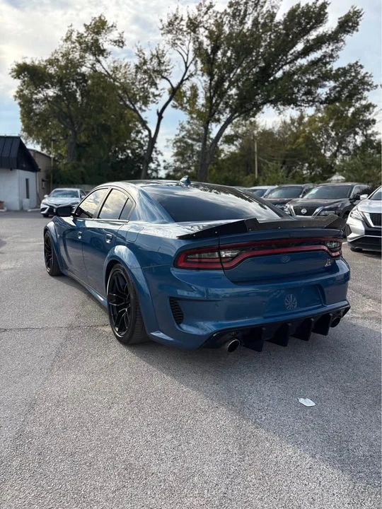 2020 Dodge Charger 8th Gen - Image 14 of 18