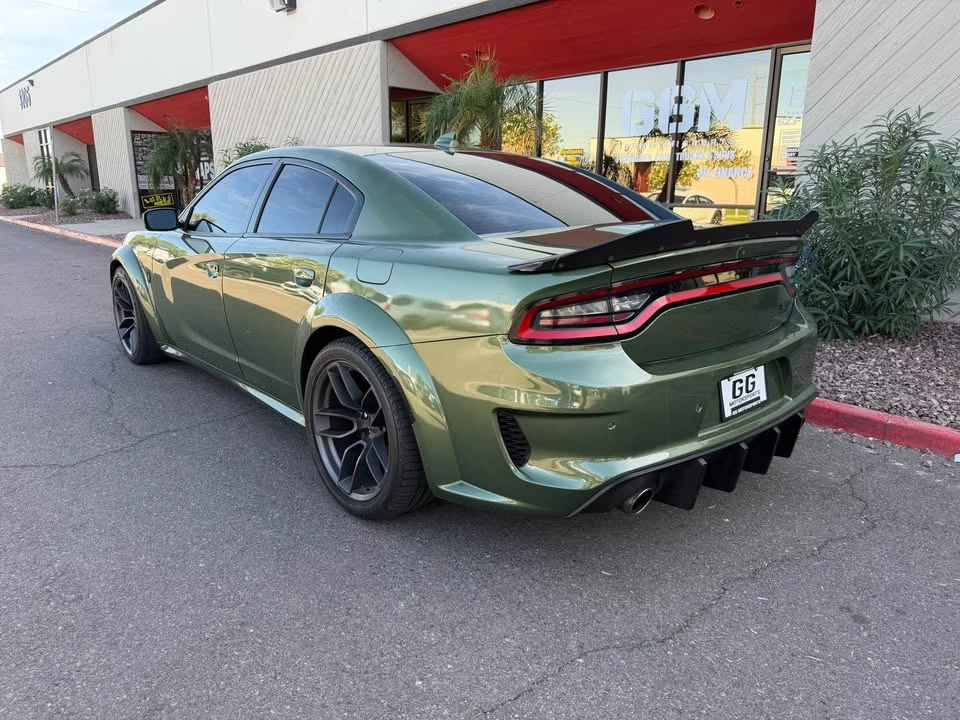 2020 Dodge Charger 8th Gen - Image 9 of 16