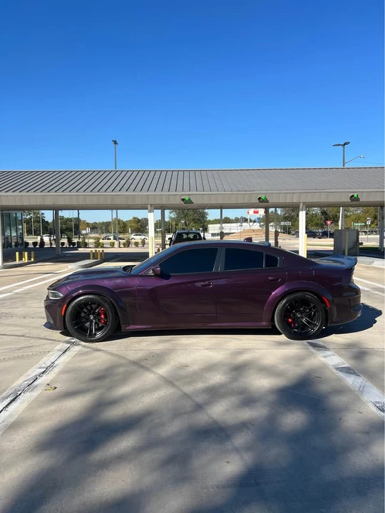 2020 Dodge Charger 8th Gen - Image 2 of 20