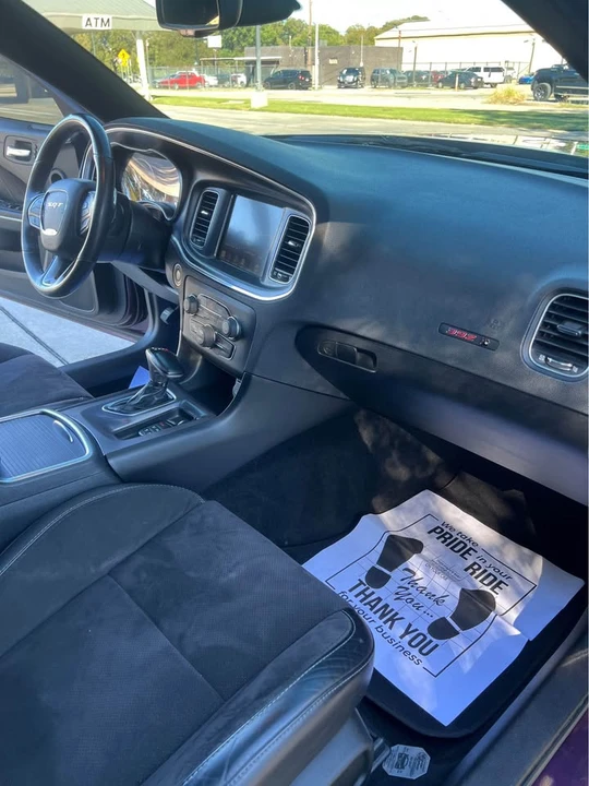 2020 Dodge Charger 8th Gen - Image 19 of 20