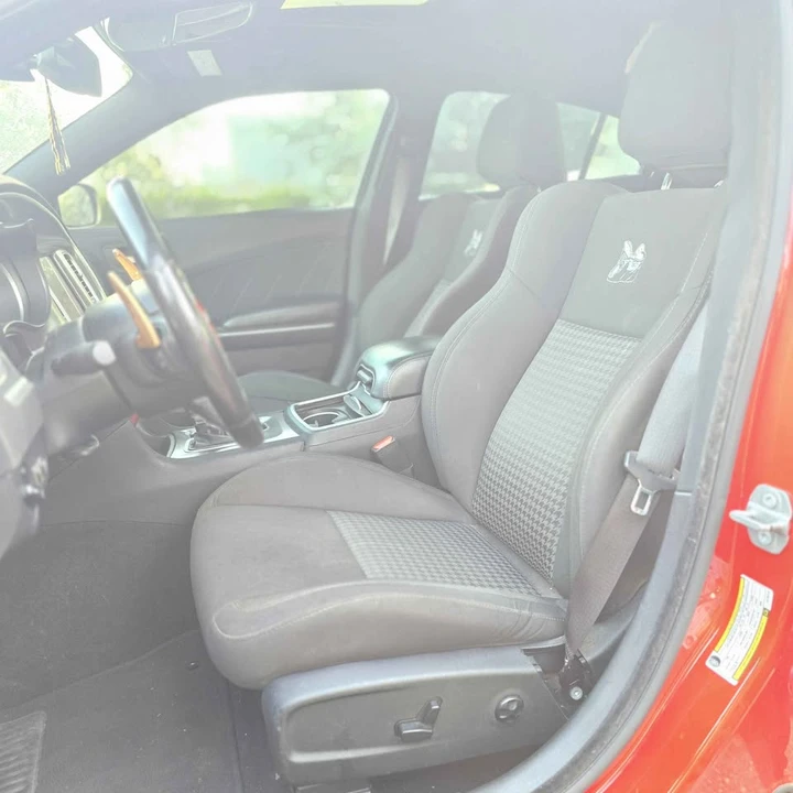 2020 Dodge Charger 8th Gen - Image 7 of 10