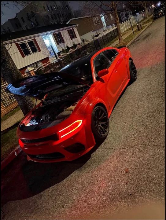 2020 Dodge Charger 8th Gen - Image 2 of 8