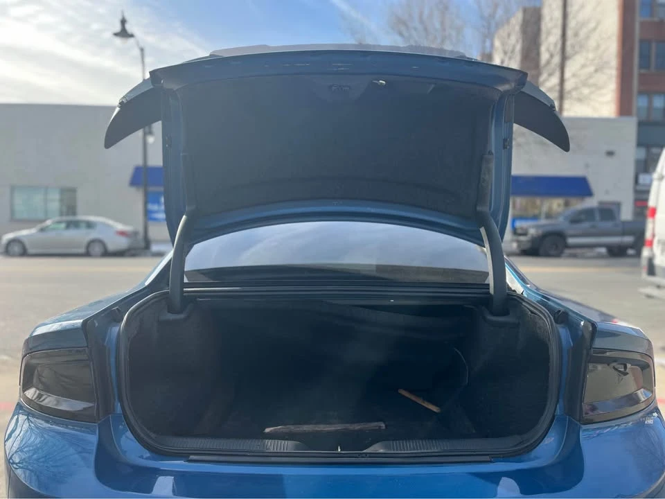 2020 Dodge Charger 8th Gen - Image 5 of 12