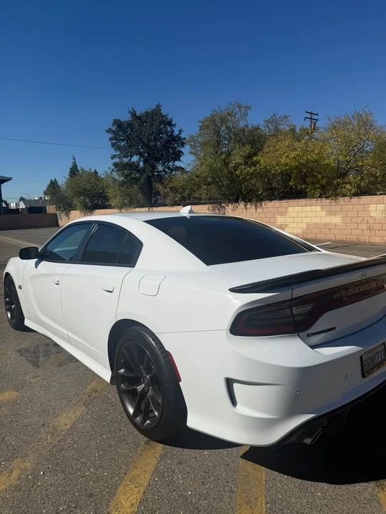 2020 Dodge Charger 8th Gen - Image 7 of 8