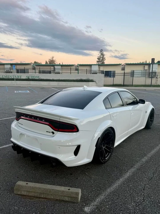 2020 Dodge Charger SRT Hellcat 7th Gen - Image 3 of 8