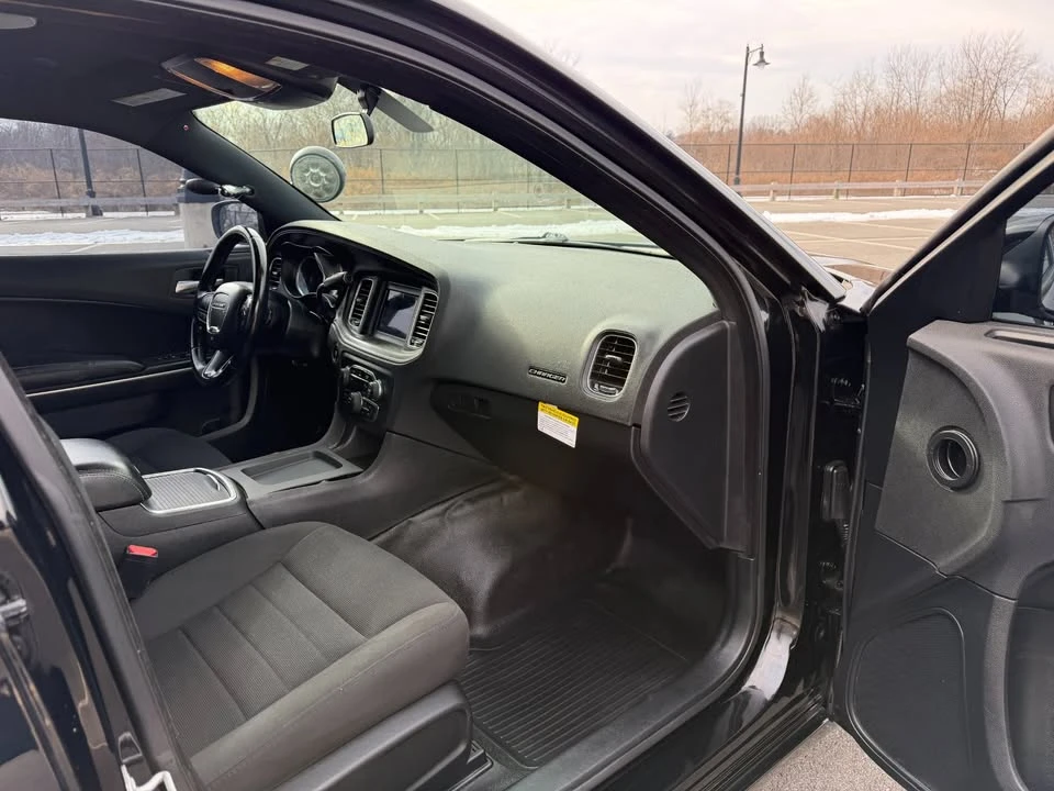 2020 Dodge Charger 8th Gen - Image 14 of 17