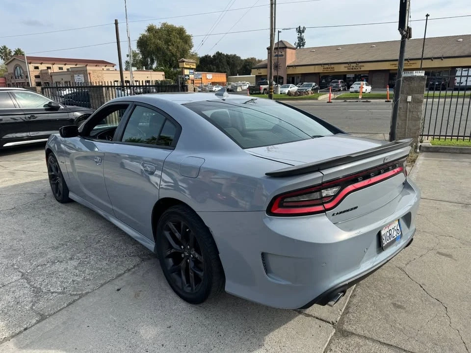 2020 Dodge Charger 8th Gen - Image 9 of 19