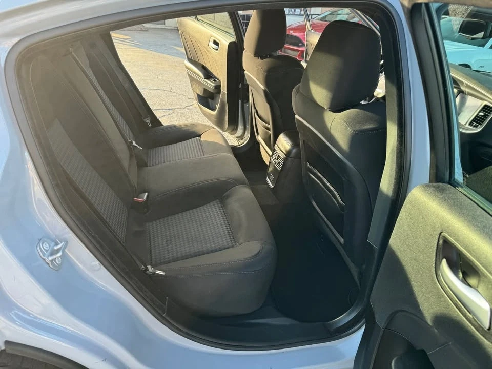 2020 Dodge Charger 8th Gen - Image 14 of 19