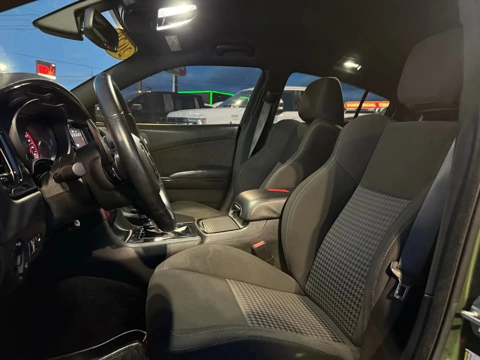 2020 Dodge Charger 7th Gen - Image 10 of 13