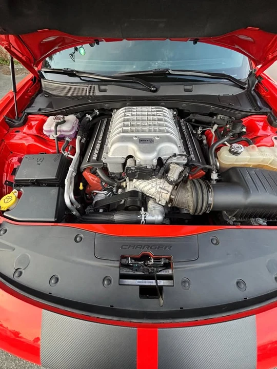 2020 Dodge Charger SRT Hellcat 7th Gen - Image 9 of 17