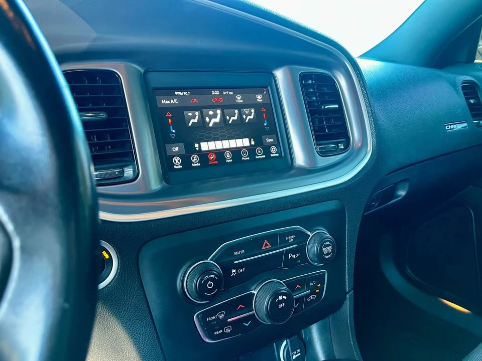 2020 Dodge Charger 7th Gen - Image 9 of 14