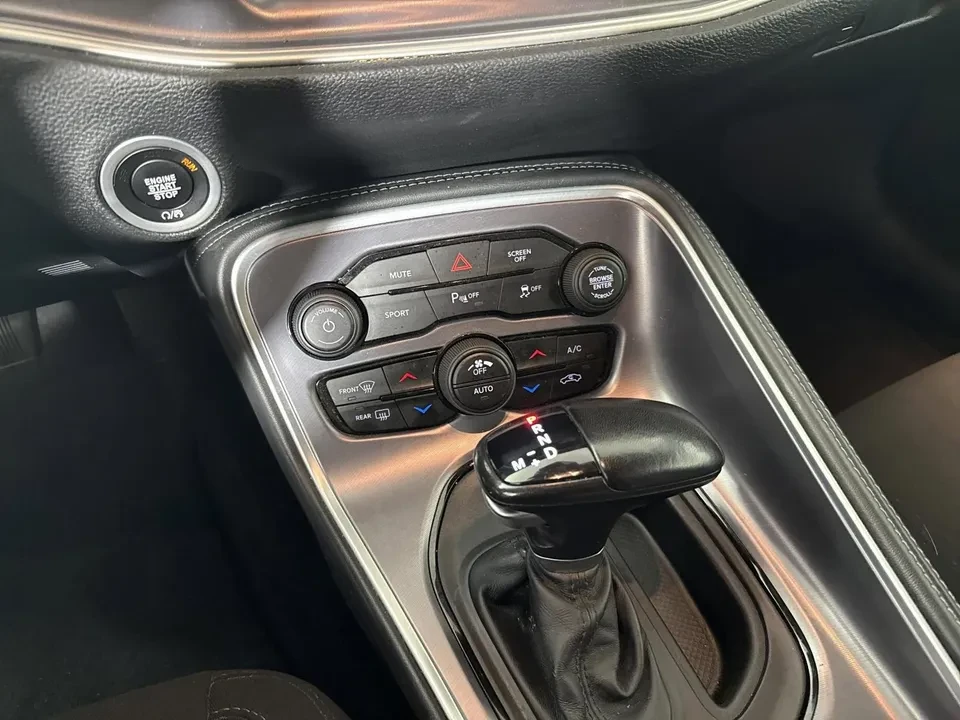 2020 Dodge Challenger 3rd Gen - Image 13 of 16