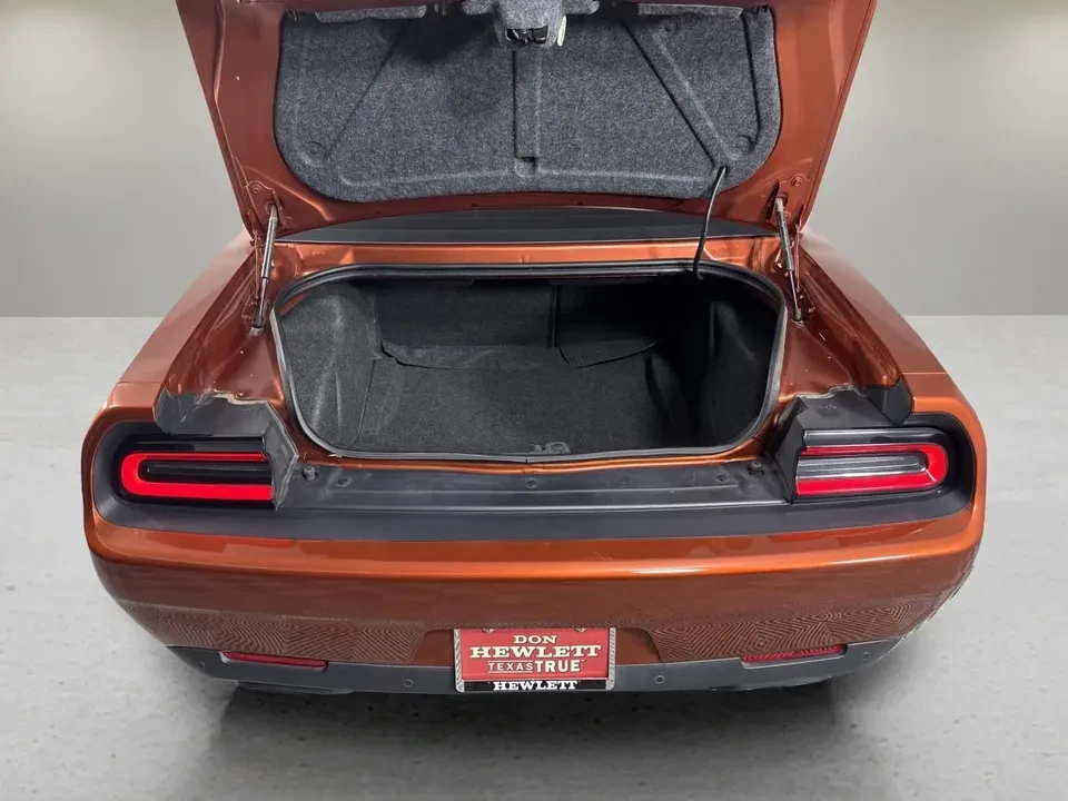 2020 Dodge Challenger 3rd Gen - Image 10 of 16