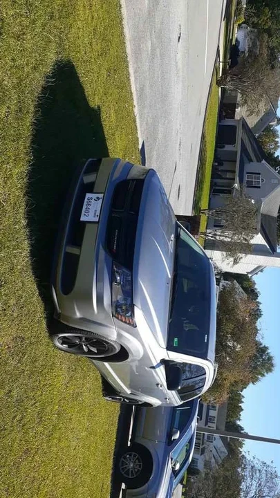 2020 Dodge Journey - Image 2 of 3