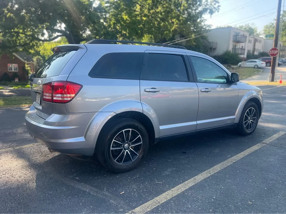 2020 Dodge Journey - Image 5 of 19