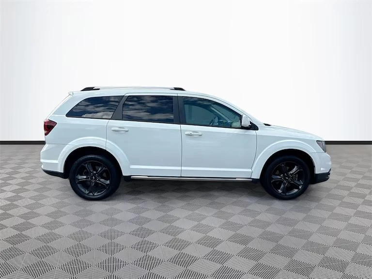2020 Dodge Journey - Image 2 of 8
