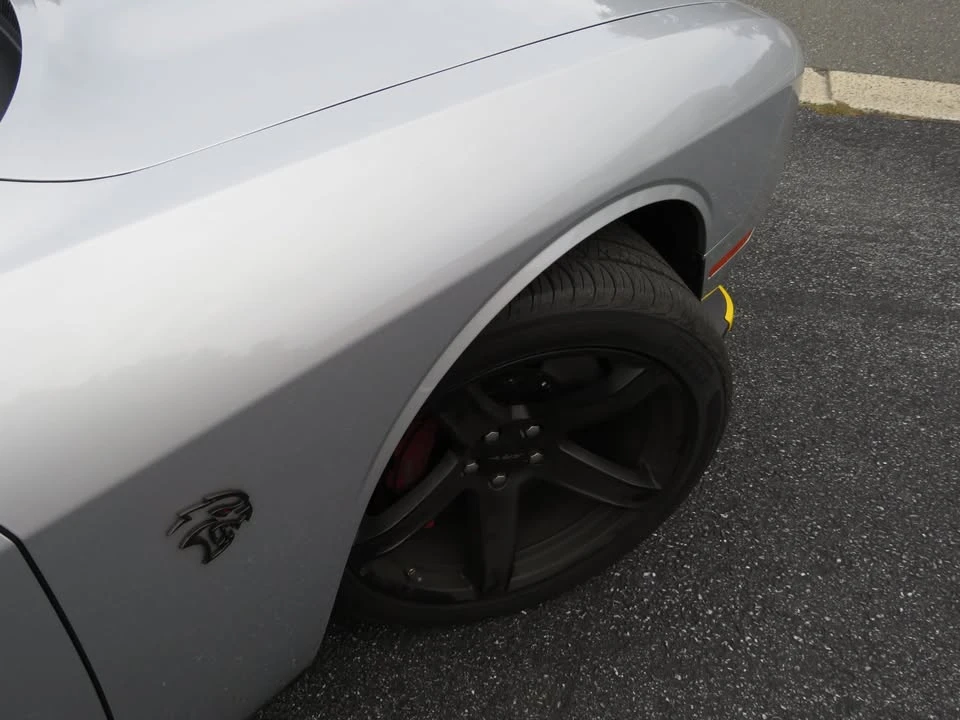 2020 Dodge Challenger SRT Hellcat 3rd Gen - Image 5 of 13
