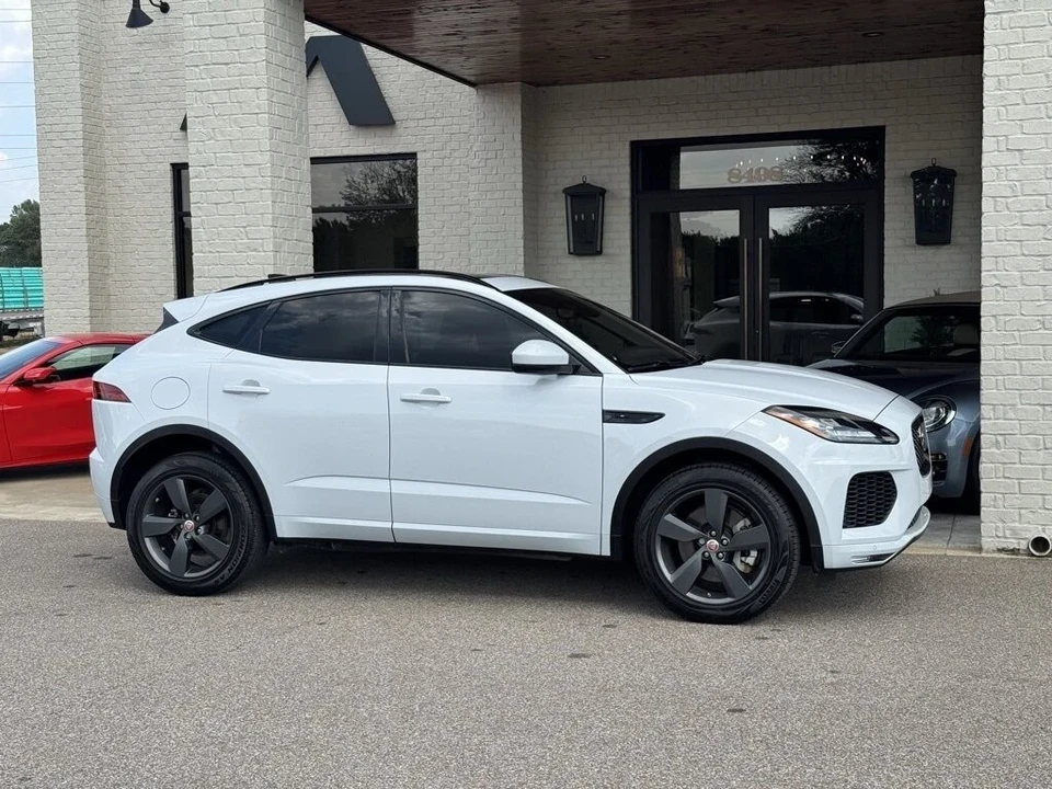 2020 Jaguar E-Pace - Image 15 of 21