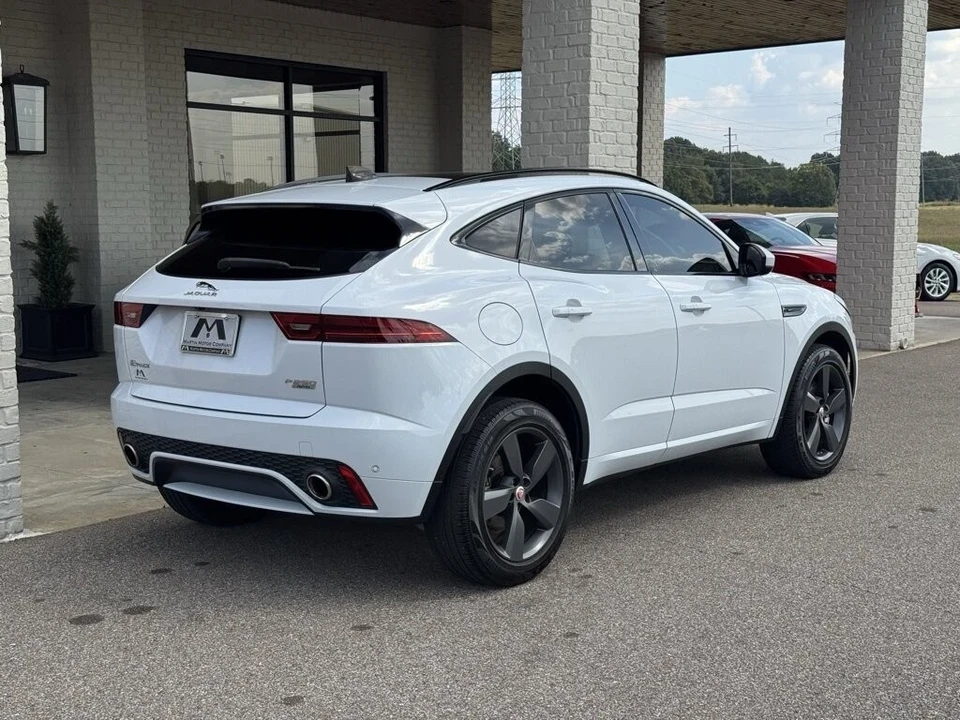 2020 Jaguar E-Pace - Image 11 of 21