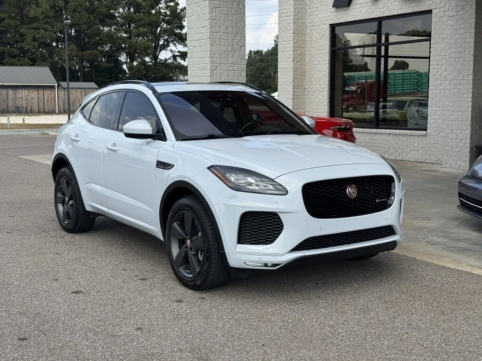 2020 Jaguar E-Pace - Image 17 of 21