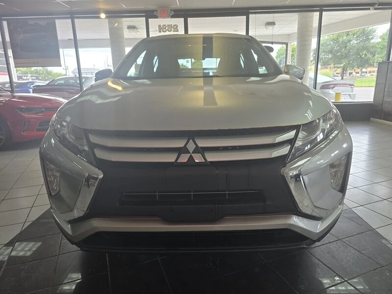 2020 Mitsubishi Eclipse Cross - Image 2 of 4