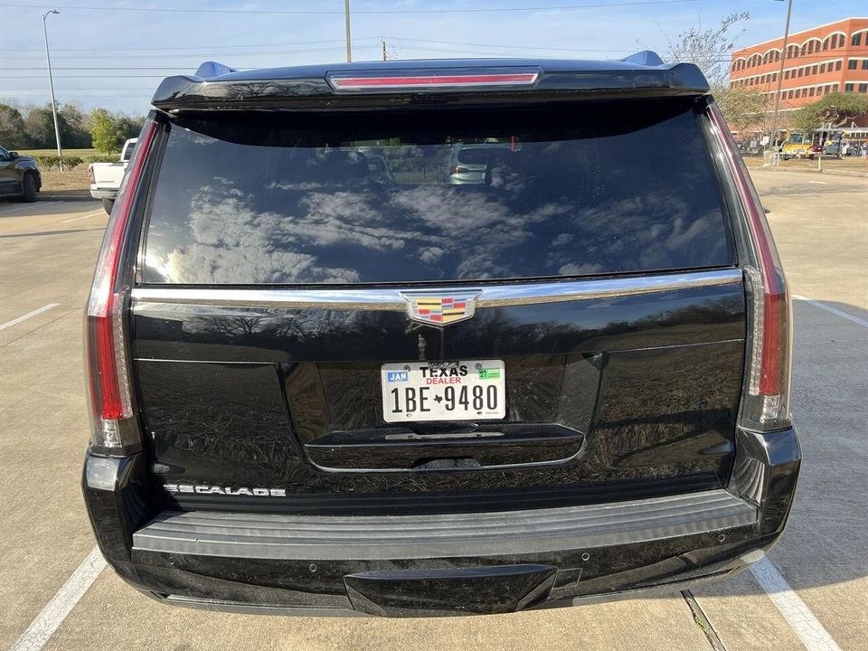 2020 Cadillac Escalade 4th Gen - Image 11 of 21